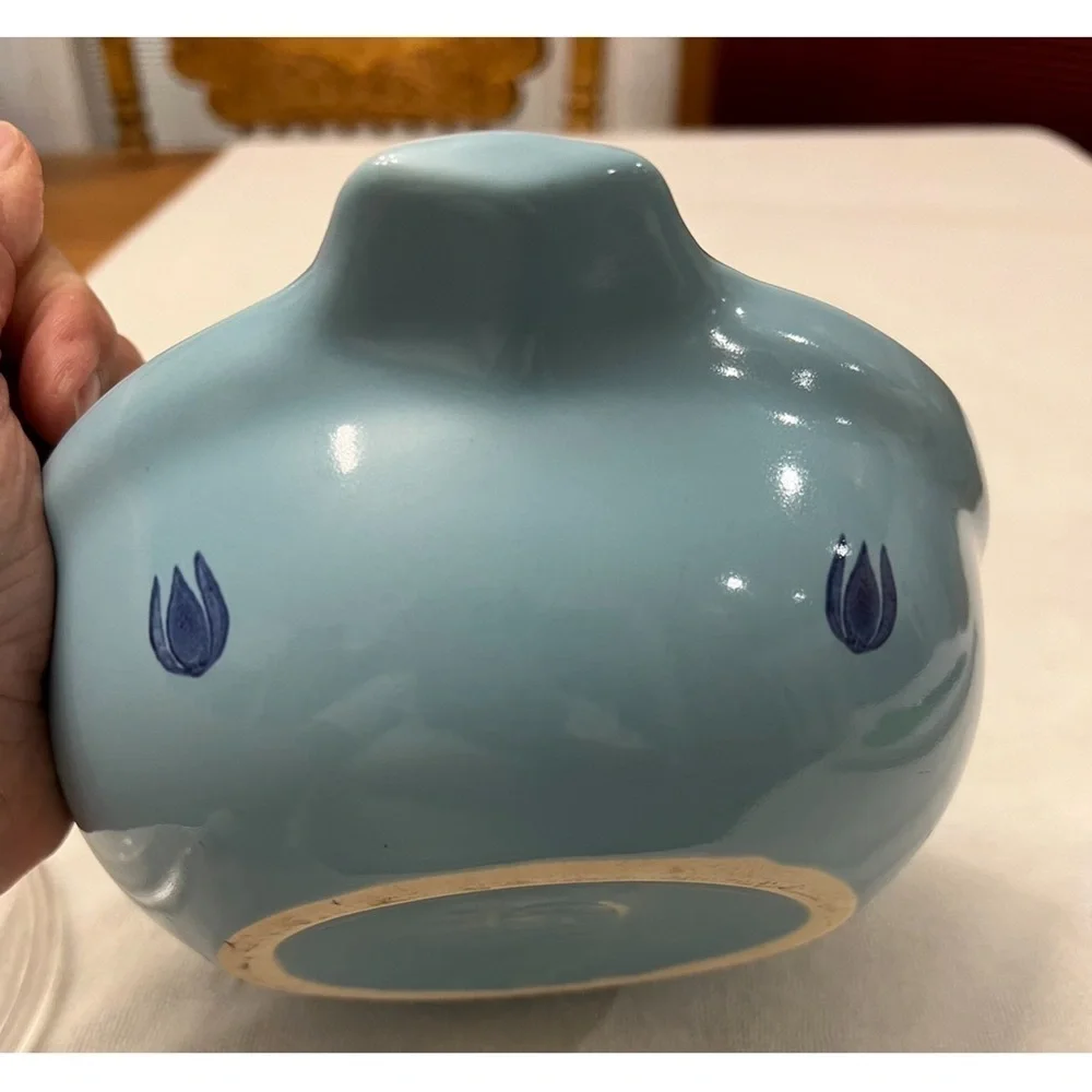 Vintage Tulip Blue by Cronin Pottery Ceramic Bake Oven Pot